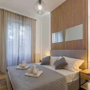 Imperium House - Con Giardino Privato, 3 Minuti Da Metro Piazza Bologna, A-c, Roma